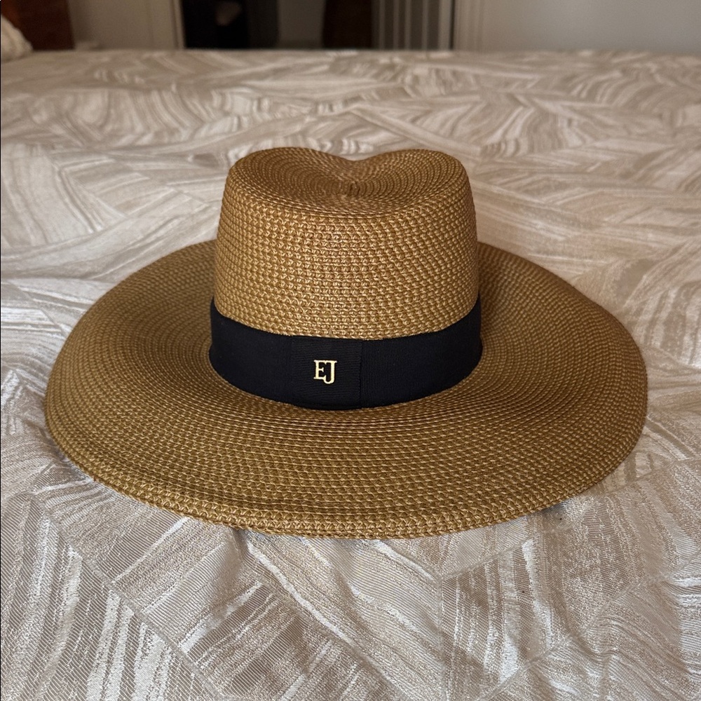 Wide Brim Straw Hat with Black Band UPF50